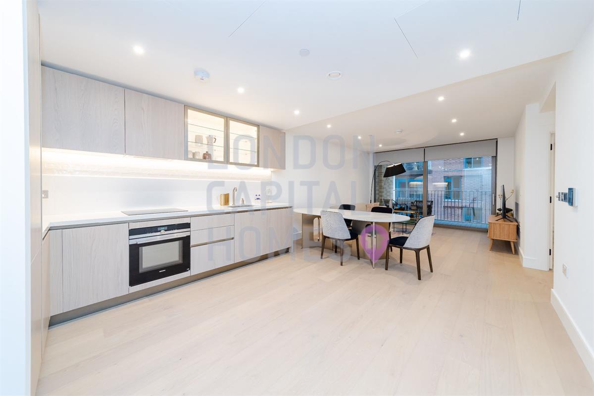 1 bed property in Salisbury House, 5 Palmer Road, London